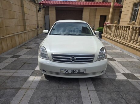 Nissan Teana