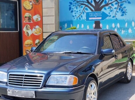 Mercedes C 220