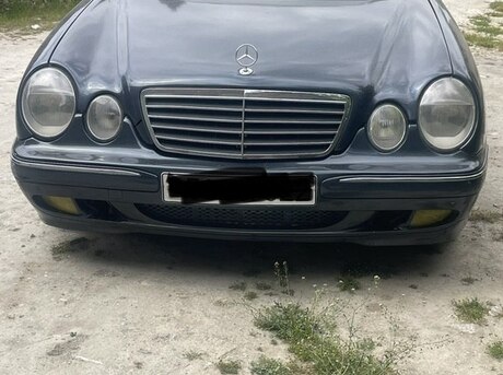 Mercedes E 290