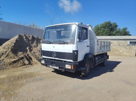 Mercedes Atego 814