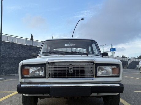 LADA (VAZ) 2107