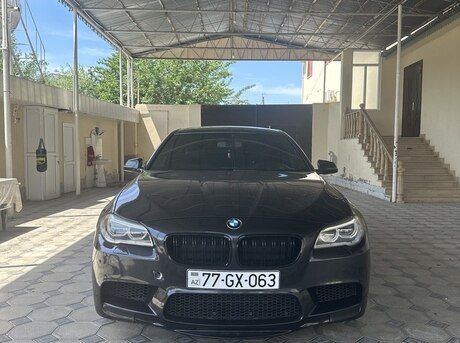 BMW 528