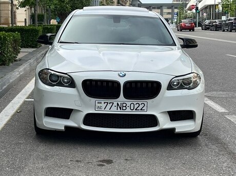 BMW 528