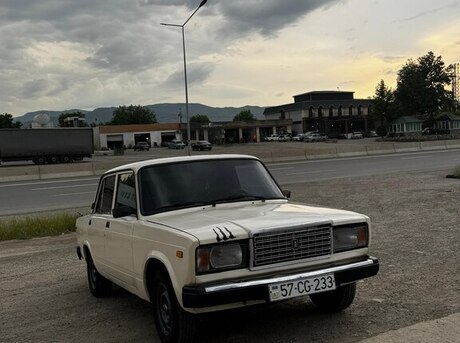 LADA (VAZ) 2107