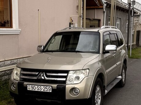 Mitsubishi Pajero