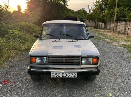 LADA (VAZ) 2107