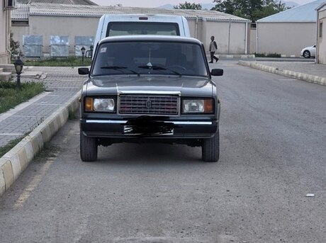 LADA (VAZ) 2107