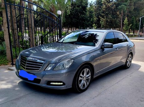 Mercedes E 250