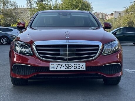 Mercedes E 300 4MATIC