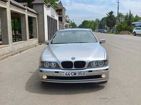 BMW 528