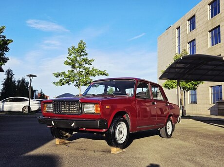 LADA (VAZ) 2107