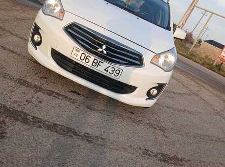 Mitsubishi Attrage