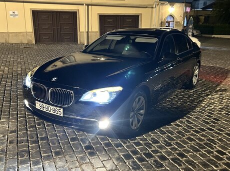 BMW 740