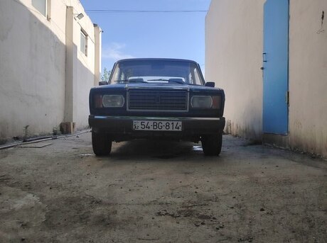 LADA (VAZ) 2107