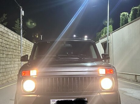 LADA (VAZ) Niva
