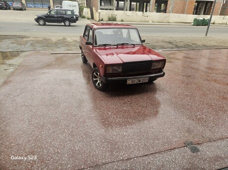 LADA (VAZ) 2107
