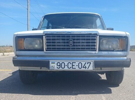 LADA (VAZ) 2107