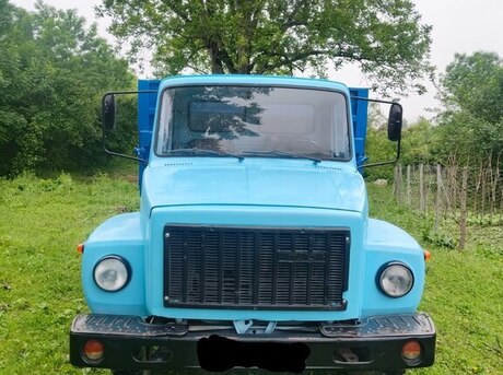 GAZ 53