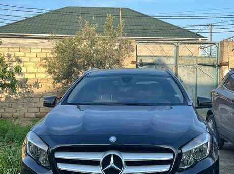 Mercedes GLA 250