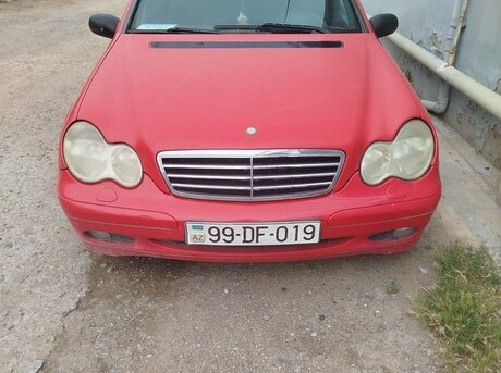 Mercedes C 230