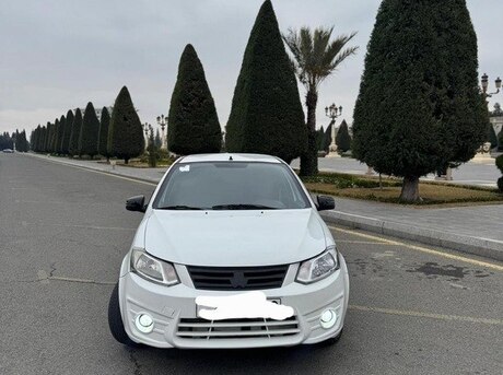 Saipa Saina