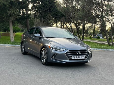 Hyundai Elantra