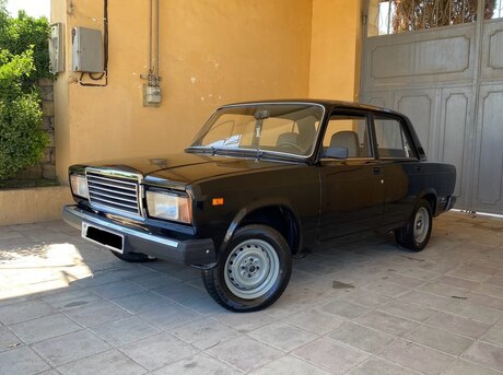 LADA (VAZ) 2107