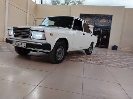 LADA (VAZ) 2107