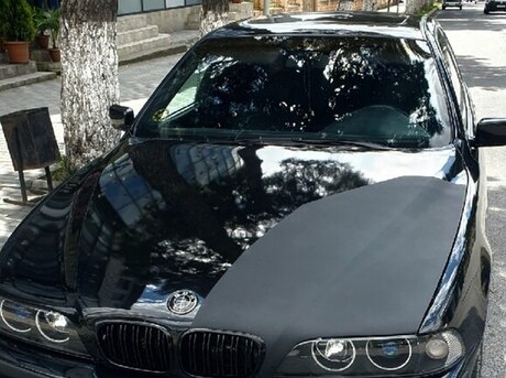 BMW 528