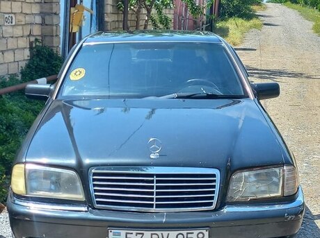 Mercedes C 220