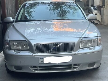 Volvo S80