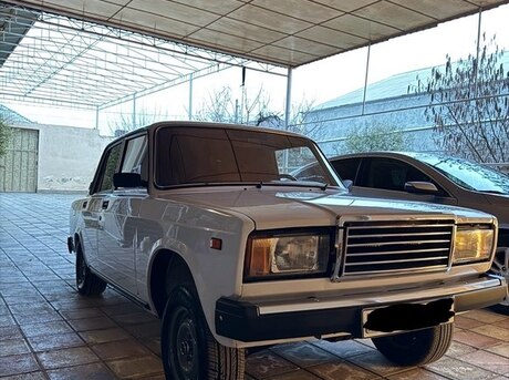 LADA (VAZ) 2107