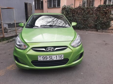Hyundai Accent