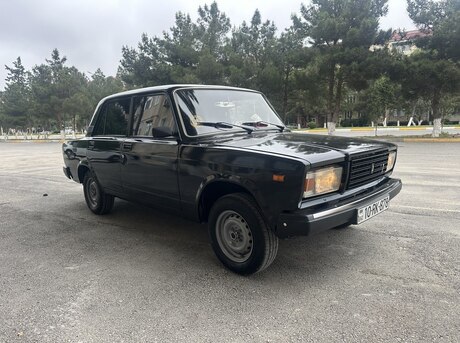 LADA (VAZ) 2107