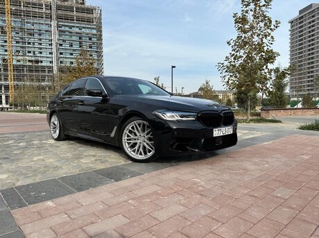 BMW 530