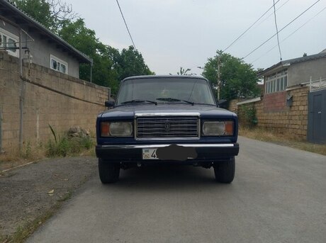 LADA (VAZ) 2107
