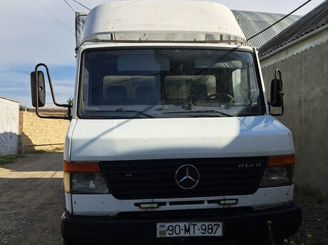 Mercedes Vario