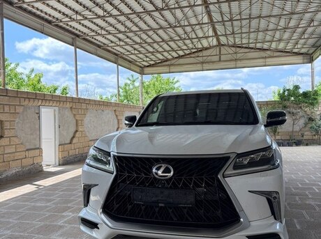 Lexus LX 570