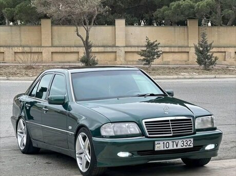 Mercedes C 220