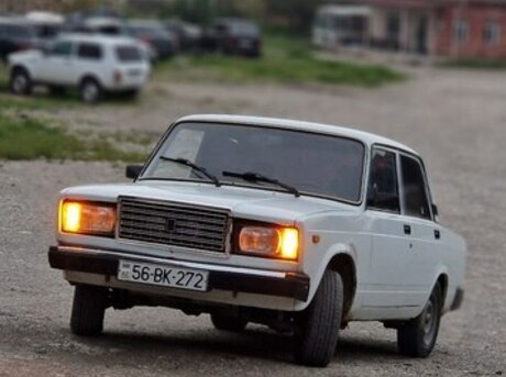 LADA (VAZ) 2107