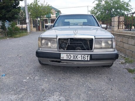 Mercedes 300 D
