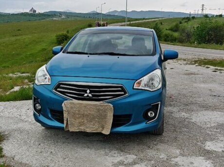 Mitsubishi Attrage