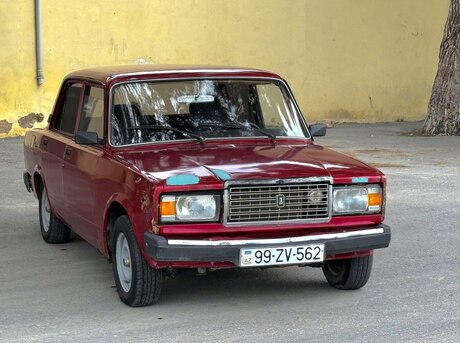 LADA (VAZ) 2107
