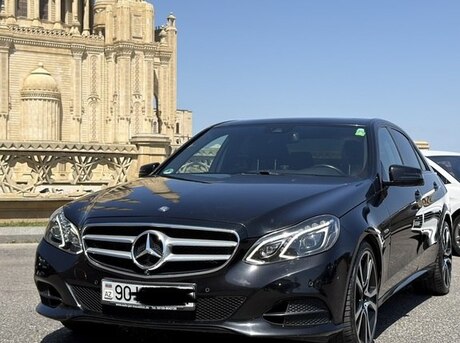 Mercedes E 220