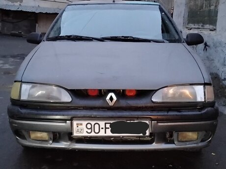 Renault 19