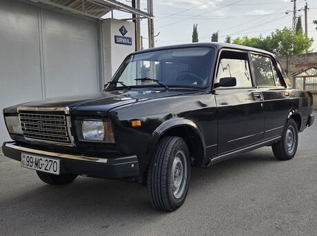 LADA (VAZ) 2107
