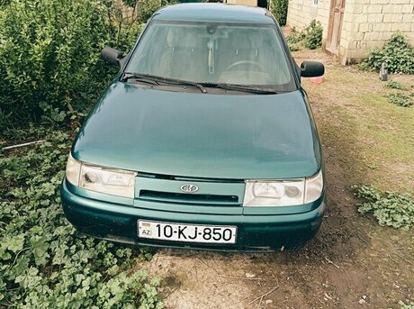 LADA (VAZ) 2112