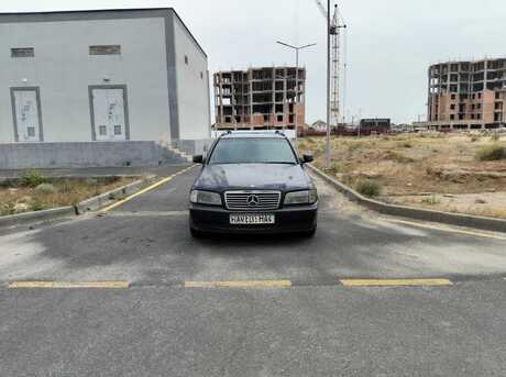 Mercedes C 250