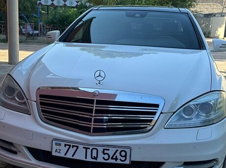 Mercedes S 300
