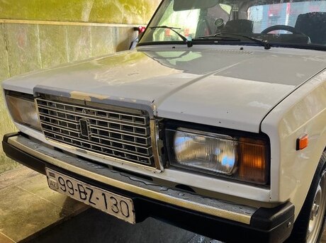 LADA (VAZ) 2107